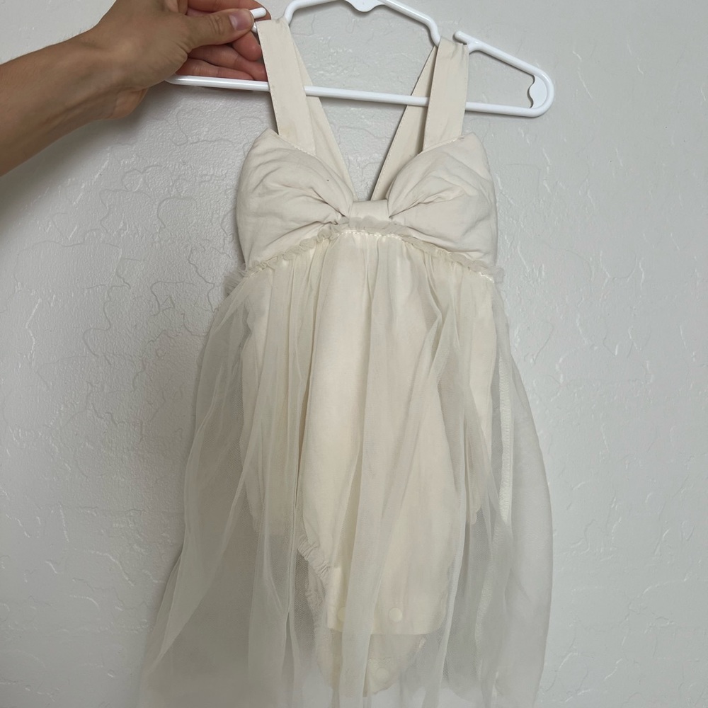 Baby girl ivory tulle dress 12-18mo